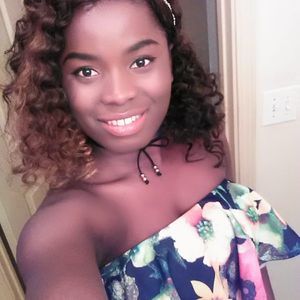 Meet your Posher, Chinecherem